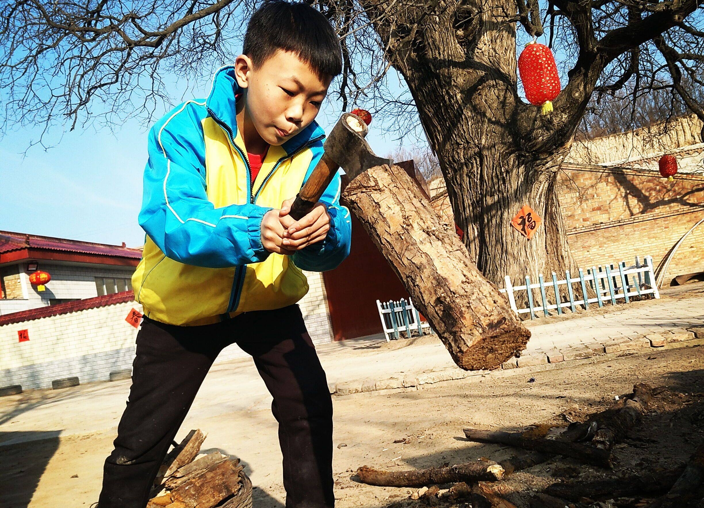 【新時(shí)代慶陽(yáng)好少年·胡震康】勤奮好學(xué)，有孝心的好少年