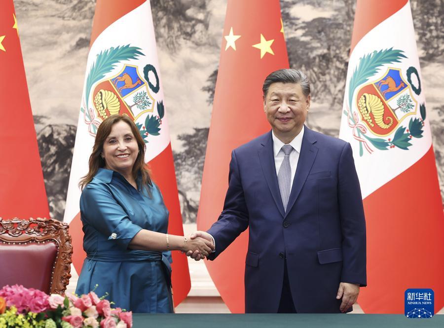 習(xí)近平同秘魯總統(tǒng)博魯阿爾特會談