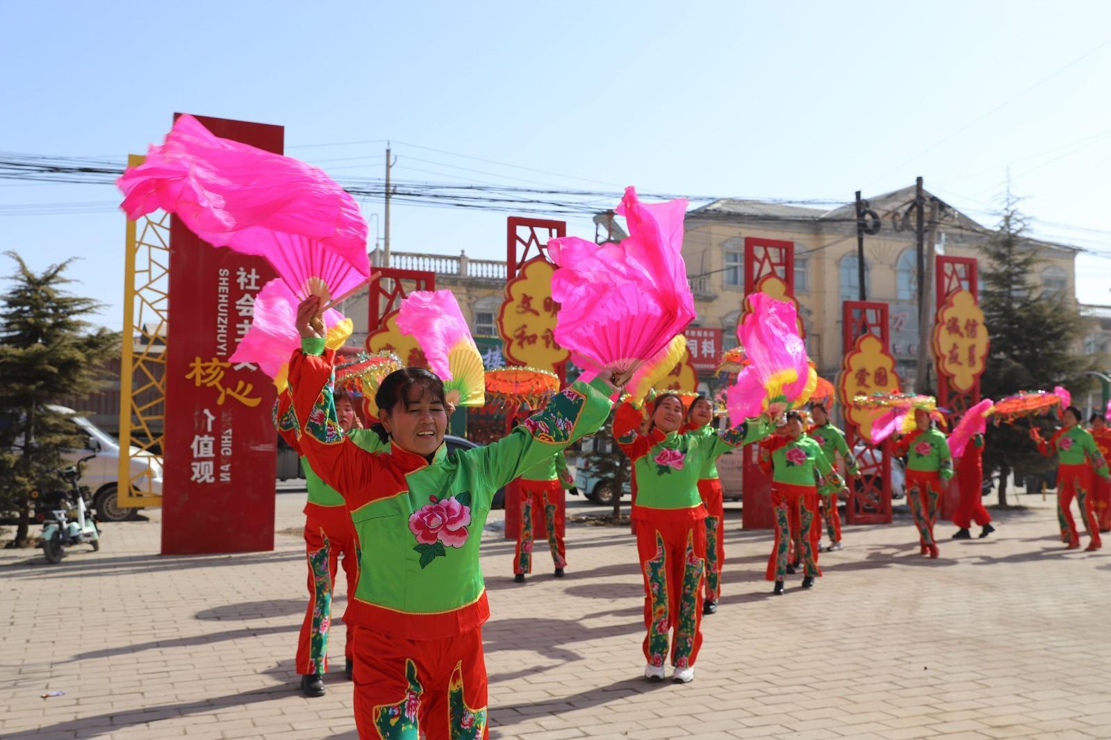 寧縣全民健身志愿服務(wù)隊開展 “紅紅火火過大年”全民健身志愿服務(wù)活動