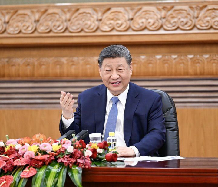 一見·通過這場(chǎng)會(huì)見，讀懂中國何以被視為“確定性的綠洲”