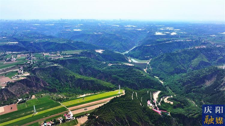 以碳代償  司法生態(tài)補償辟新徑  黃河流域首例水土保持司法碳匯交易落地慶陽